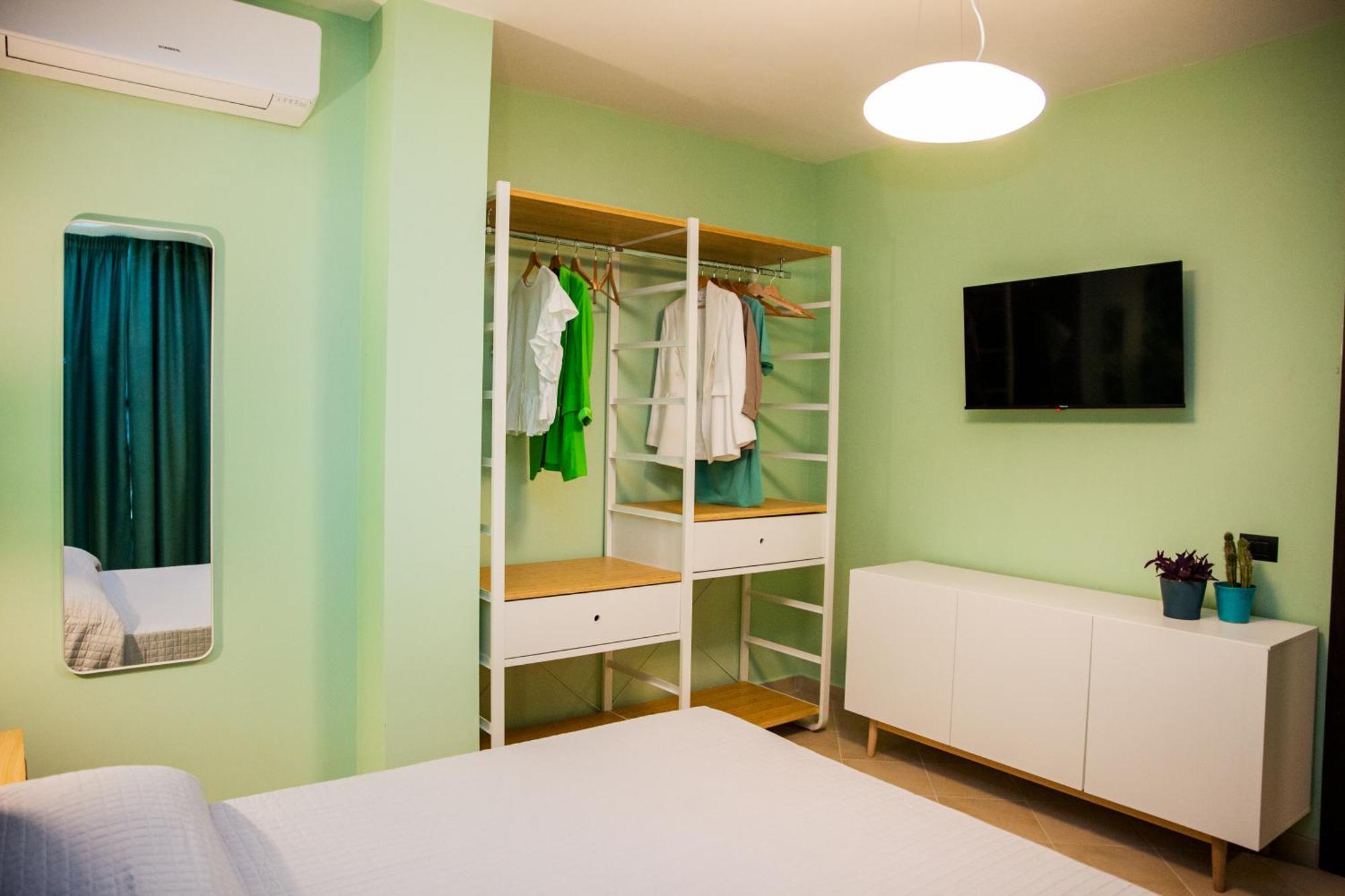Le Colonne Bed & Breakfast Cassino Exterior photo